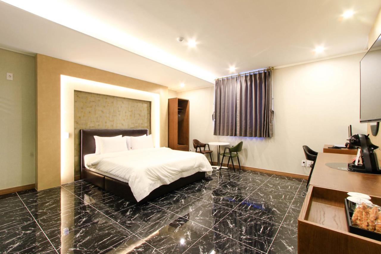 The King Hotel Busan Exterior photo