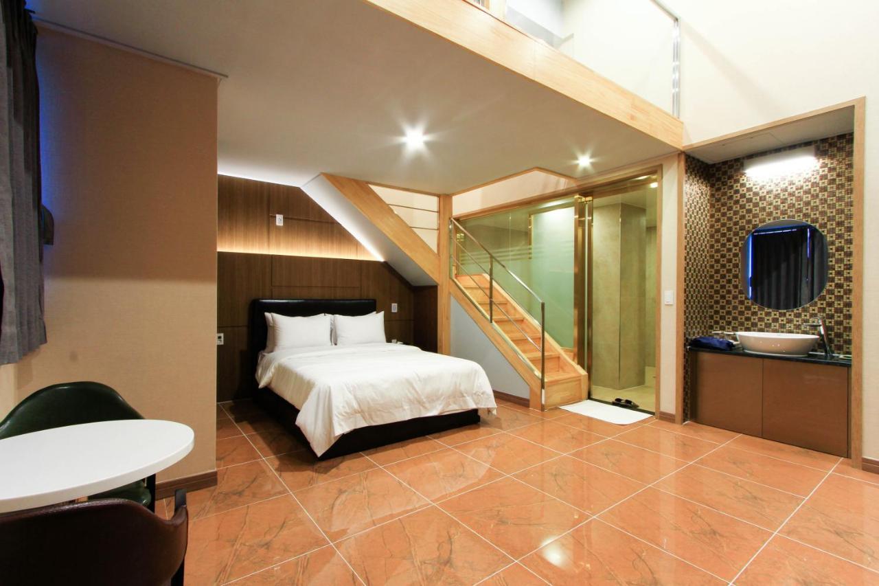 The King Hotel Busan Exterior photo