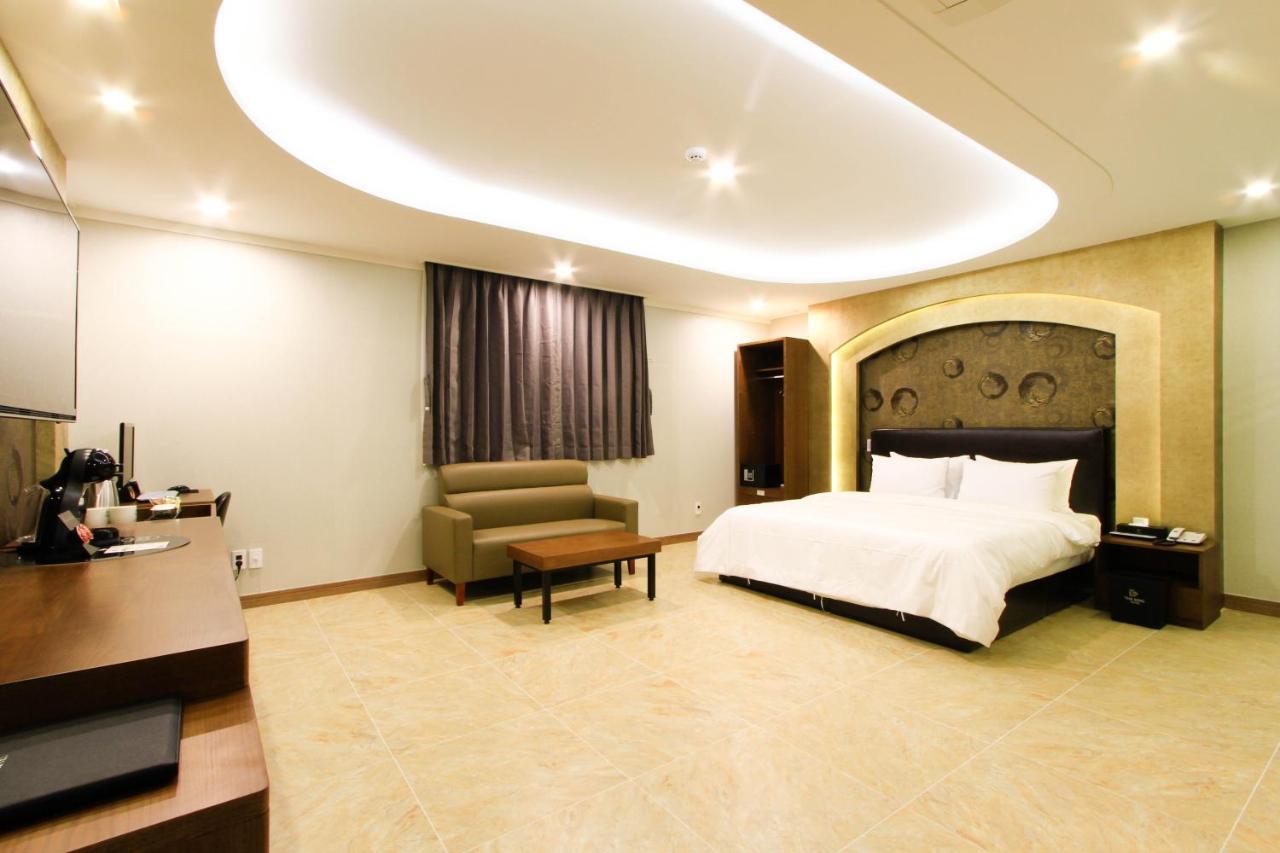 The King Hotel Busan Exterior photo
